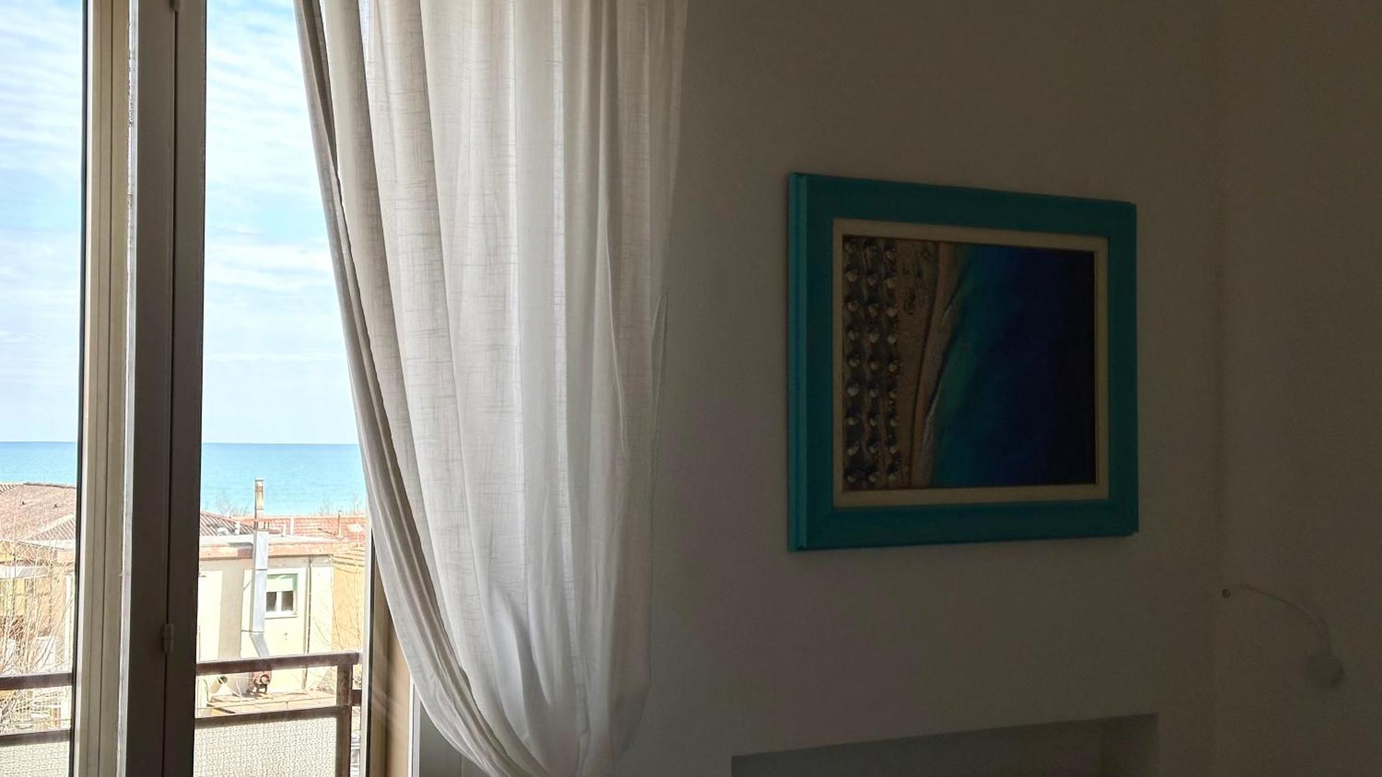 Se041 - Senigallia, Quadrilocale Accessoriato A 150Mt Dal Mare 외부 사진